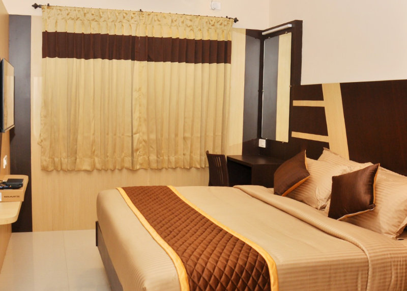 Budget Hotel Rooms in Coimbatore – Economy Deluxe Room (Single)
